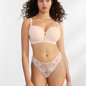 New! BARE The Essential Lace Thong Elegant Lace - Cream